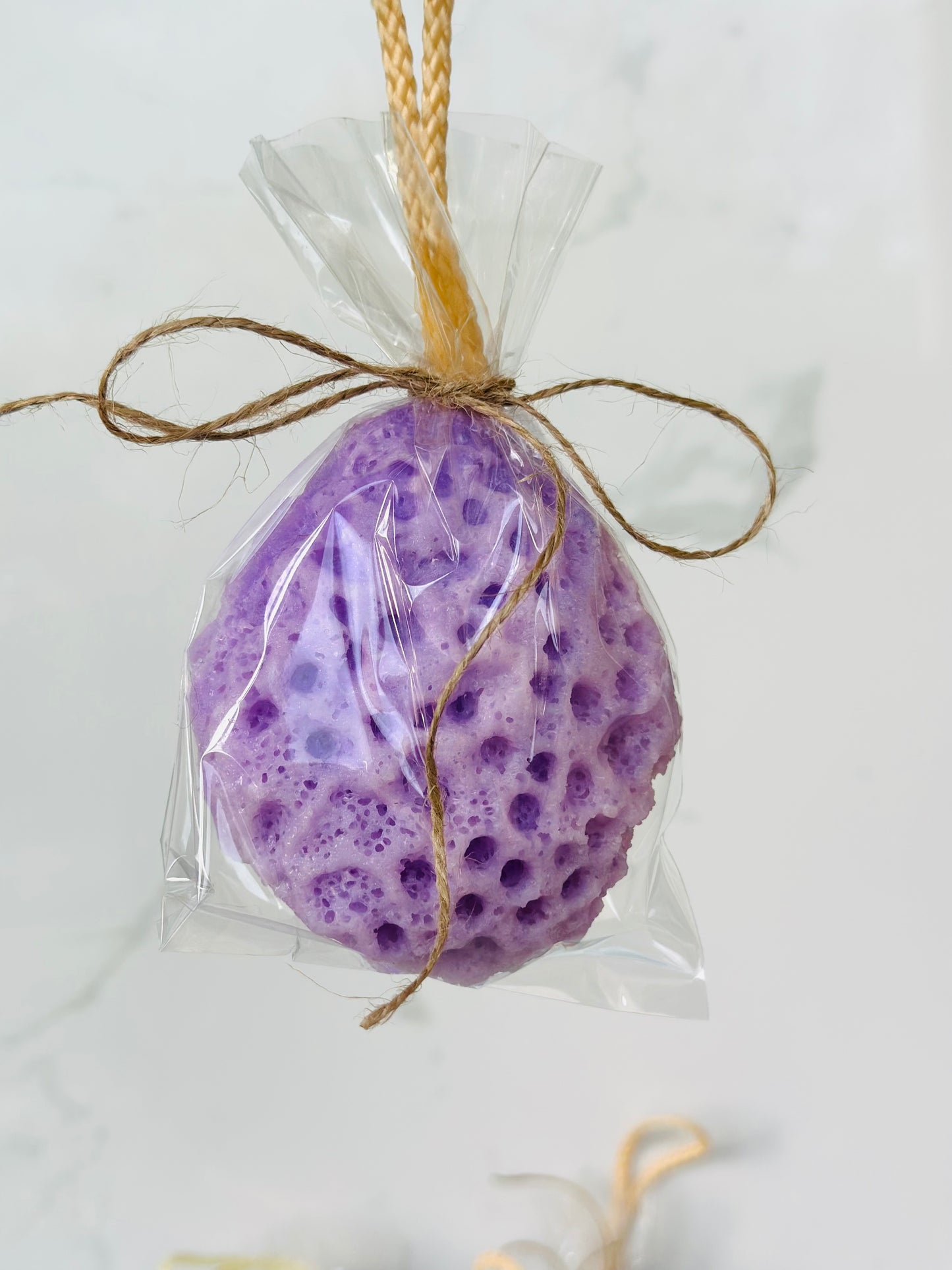 Bath sponges